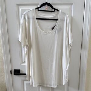 Ava & Viv Cream Short Sleeve Tee